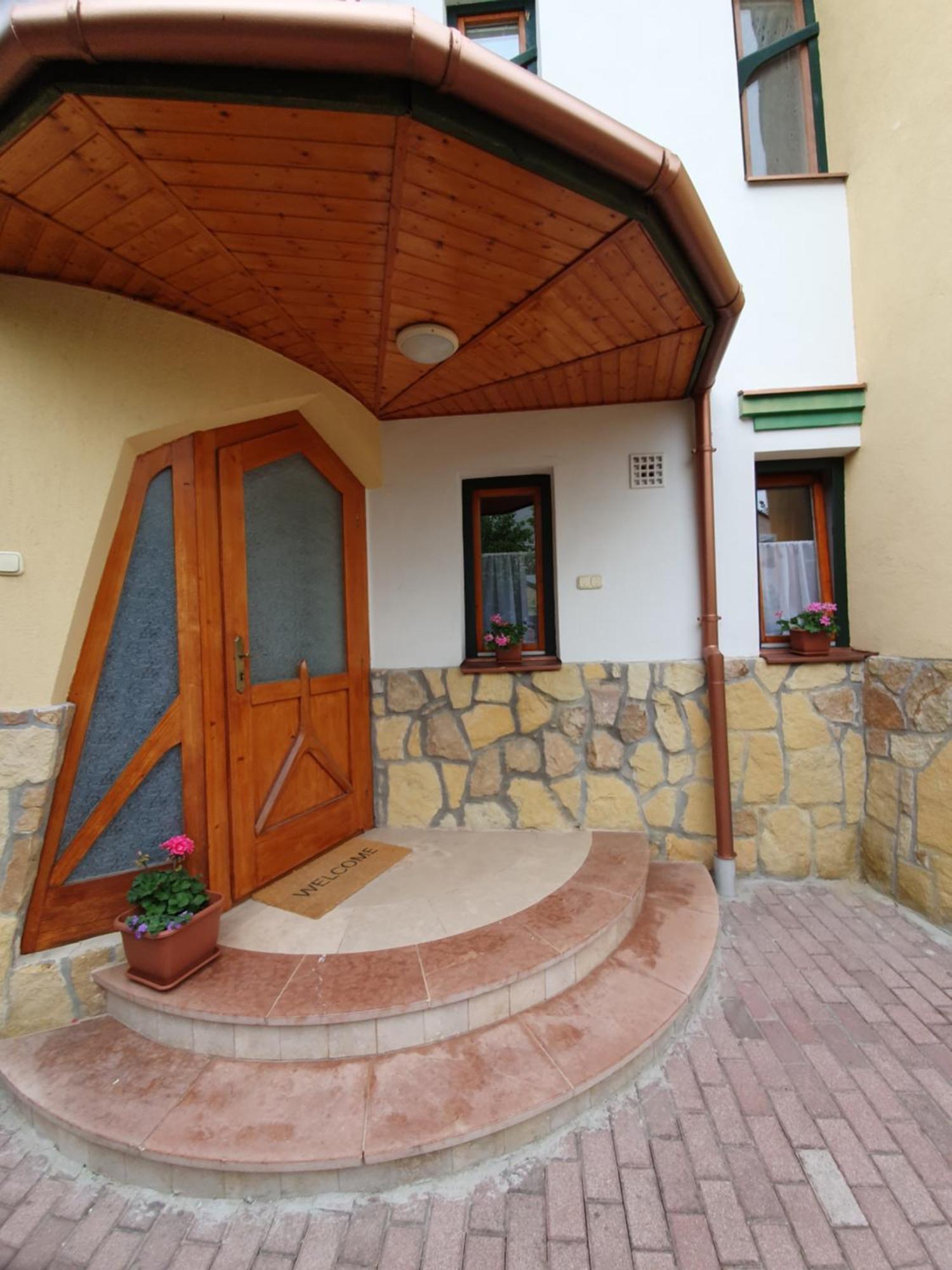 Pannonia Apartman Esztergom Room photo